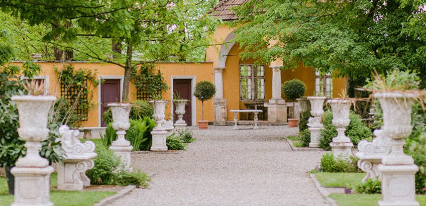 Wintergarten mit Blick auf den Schlosspark